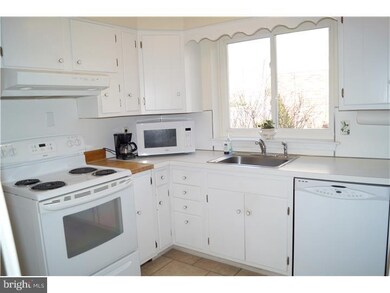 3023 Maple Shade Ln, Wilmington, DE 19810 - photo 6