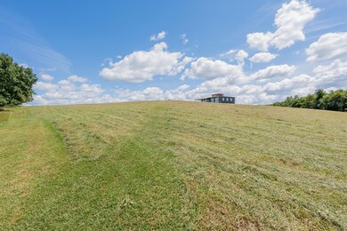 Crown Ln, Hillsville, VA 24343 - photo 5