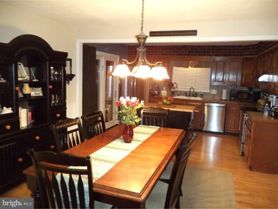 202 Patricia Ln, Runnemede, NJ 08078 - photo 7