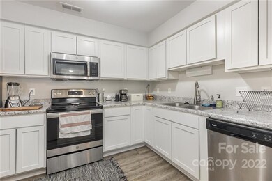 1041 Churchill Downs Ct unit G, Charlotte, NC 28211 - photo 7