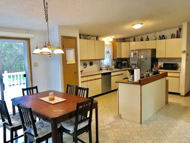 47 Pine Rd, Charlton, MA 01507 - photo 5