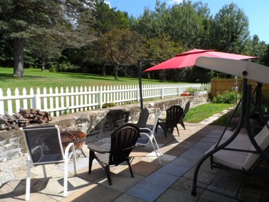 170 E Main St, West Brookfield, MA 01585 - photo 5