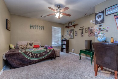 12754 S Lombard Ln, Skiatook, OK 74070 - photo 6