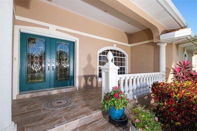 absolutely stunning entry with medallion design, i