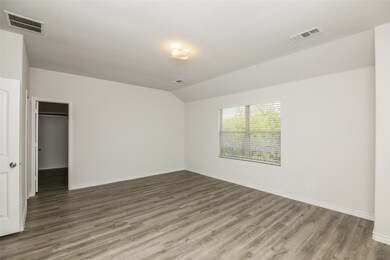 1203 Mallard Cove, Ennis, TX 75119 - photo 6