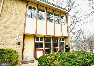 4415 Forest Glen Ct, Annandale, VA 22003 - photo 2