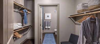 880 Lake Carolyn Pkwy unit 565, Irving, TX 75039 - photo 5