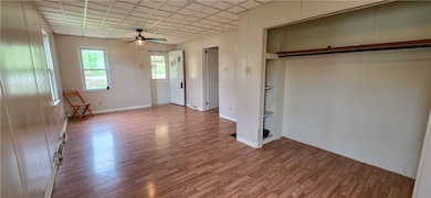 404 E 4th Ave, Langeloth, PA 15054 - photo 6