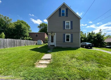 135 Madison Ave, Pittsfield, MA 01201 - photo 2