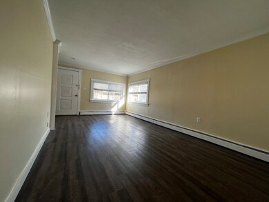 24 Pond Ave unit 1, Newport, RI 02840 - photo 4