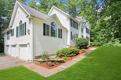 9 Zachary's Crossing, Salem, NH 03079 - photo 2