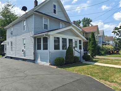 914 W 50th St, Ashtabula, OH 44004 - photo 5