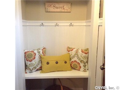 Foyer How sweet is this for your guests to see as 
