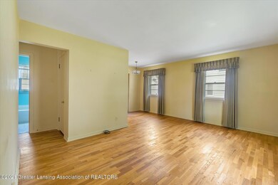 1813 W Ottawa St, Lansing, MI 48915 - photo 5