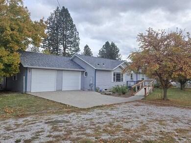 503 S Bernard St, Chewelah, WA 99109 - photo 2