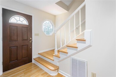 2207 Porsha Ln, High Point, NC 27265 - photo 2