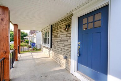 1185 Kelton Ave (9)