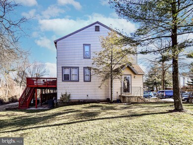 3545 Cherry Hill Ct, Beltsville, MD 20705 - photo 3