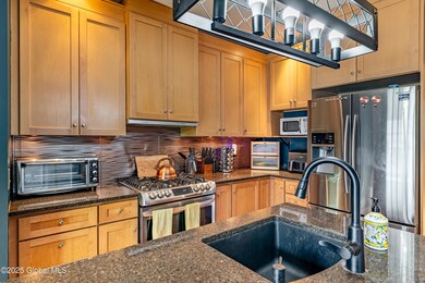 2085 Grand Blvd, Schenectady, NY 12309 - photo 4