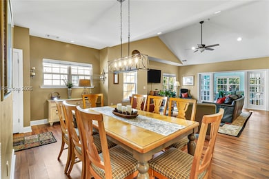 Sunny windows let in tons of natural light to illu
