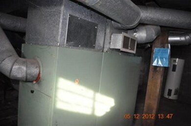 137 N Main St, Potosi, WI 53820 - photo 4