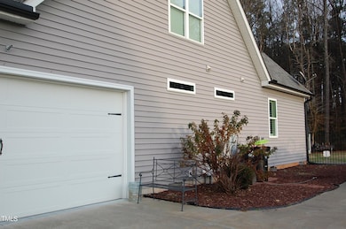 129 Creekside Dr, Oxford, NC 27565 - photo 4