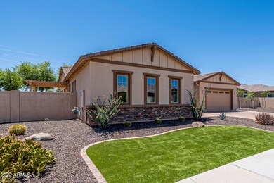 BEAUTIFUL CURB APPEAL