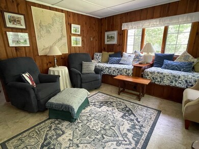 7 Laurel St, Mattapoisett, MA 02739 - photo 4