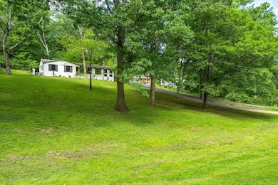 703 Clematis Dr, Nashville, TN 37205 - photo 2