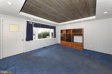 515 Bradford Rd, Oreland, PA 19075 - photo 7