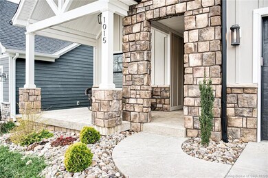 1015 Oskin Dr, Georgetown, IN 47122 - photo 2