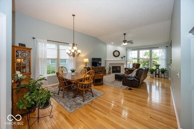 12992 Duval Dr, Fishers, IN 46037 - photo 5