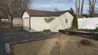 714 Hoover St, Shelbyville, TN 37160 - photo 6