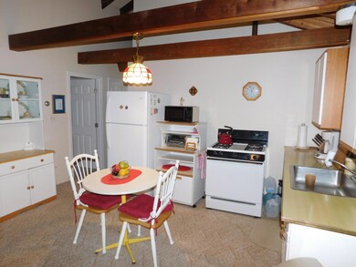 21 Hudson St, Falmouth, MA 02540 - photo 7