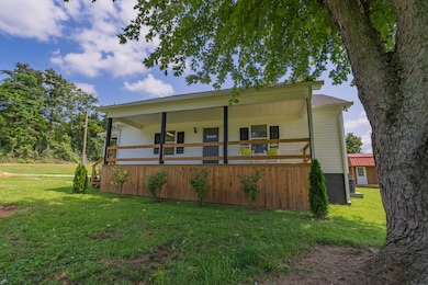 34 Bailey Rd, Decherd, TN 37324 - photo 7