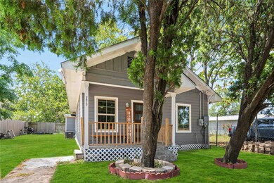 3915 Broyles St, Houston, TX 77026 - photo 5