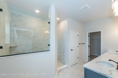 Owners Bath