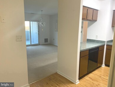 2215 Lowells Glen Rd unit K, Parkville, MD 21234 - photo 6