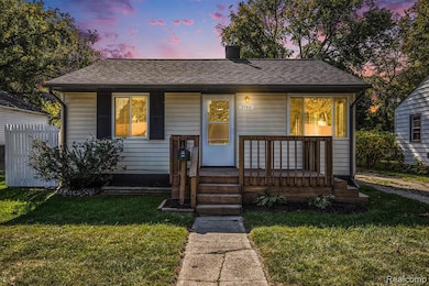 3740 Ivanhoe Ave, Flint, MI 48506 - photo 2