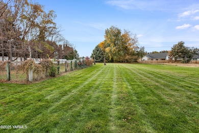 702 N 44th Ave, Yakima, WA 98908 - photo 7