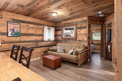 865 US HWY 61 Readstown--6