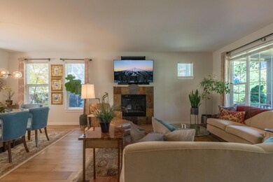 2213 NW Torrey Pines Dr Bend - Ryan Bucc