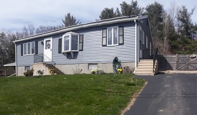 9 Bay Path Rd, Spencer, MA 01562 - photo 4