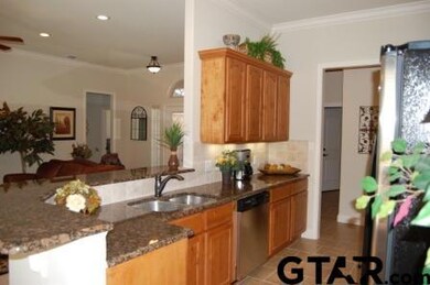 5801 5801 Thompson Place, Tyler, TX 75707 - photo 6