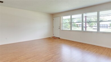 521 Balboa St, Sebastian, FL 32958 - photo 6