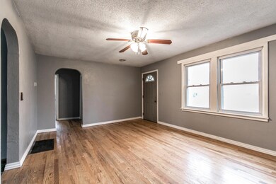 RE_312 W Tyndall-5