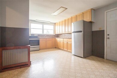 3006 S 3rd St, Whitehall, PA 18052 - photo 3