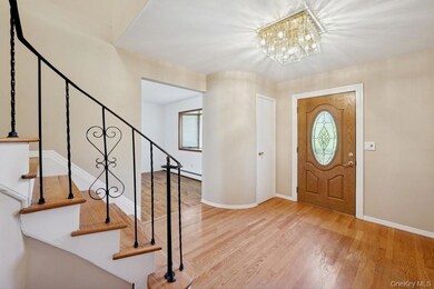 8 Cedar Place, Kings Park, NY 11754 - photo 2