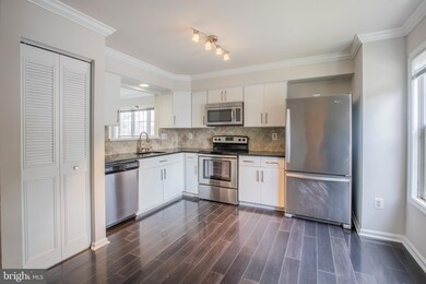 11529 Apperson Way, Germantown, MD 20876 - photo 7