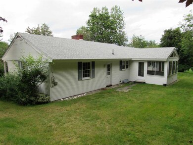 60 Ridge Ave, Claremont, NH 03743 - photo 4